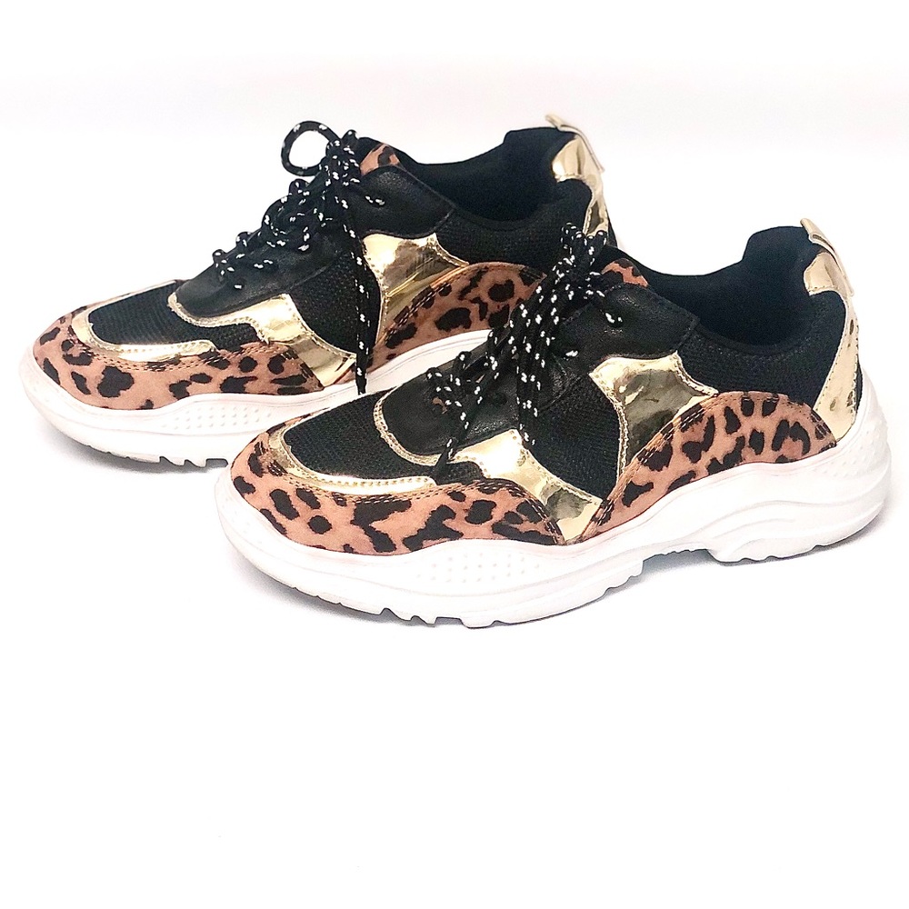 SOLD 🐆 Sporty Spots 🐆